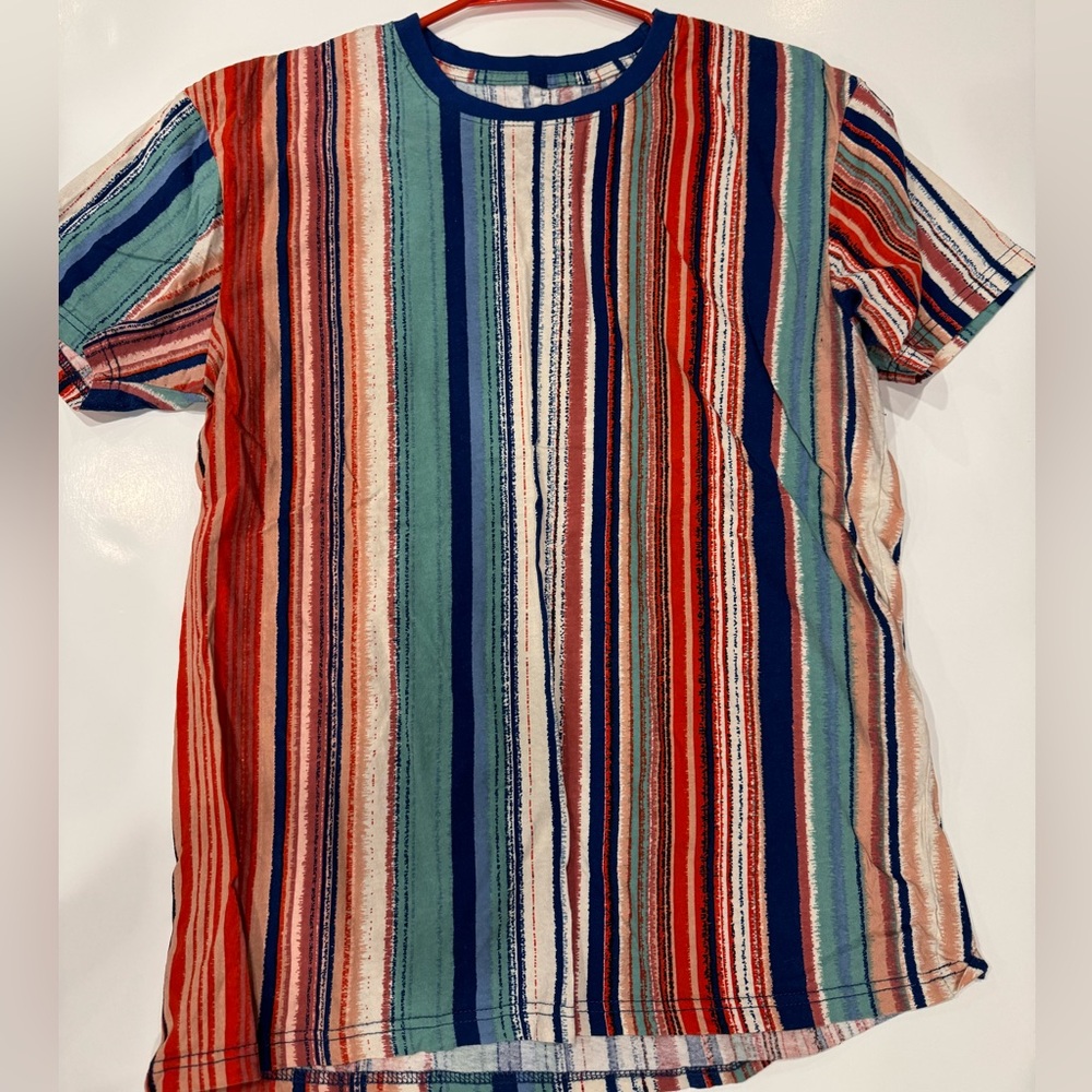 Mens T-Shirt Size Medium